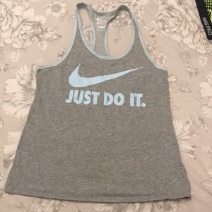 Nike workout tank